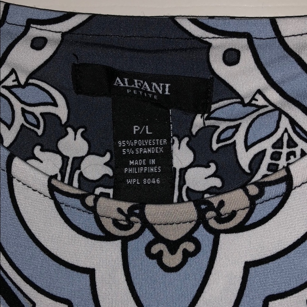 Printed Tunic Top - Picture 3 of 4